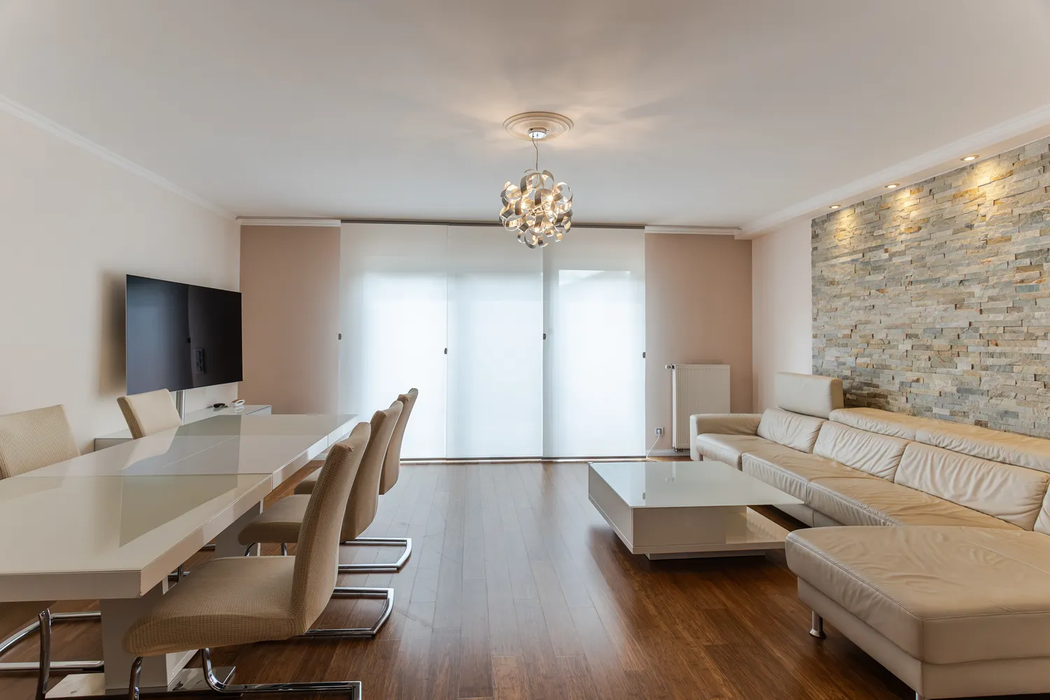 6 Zimmer Haus mit 161 m² in Frankfurt am Main – Bild 1