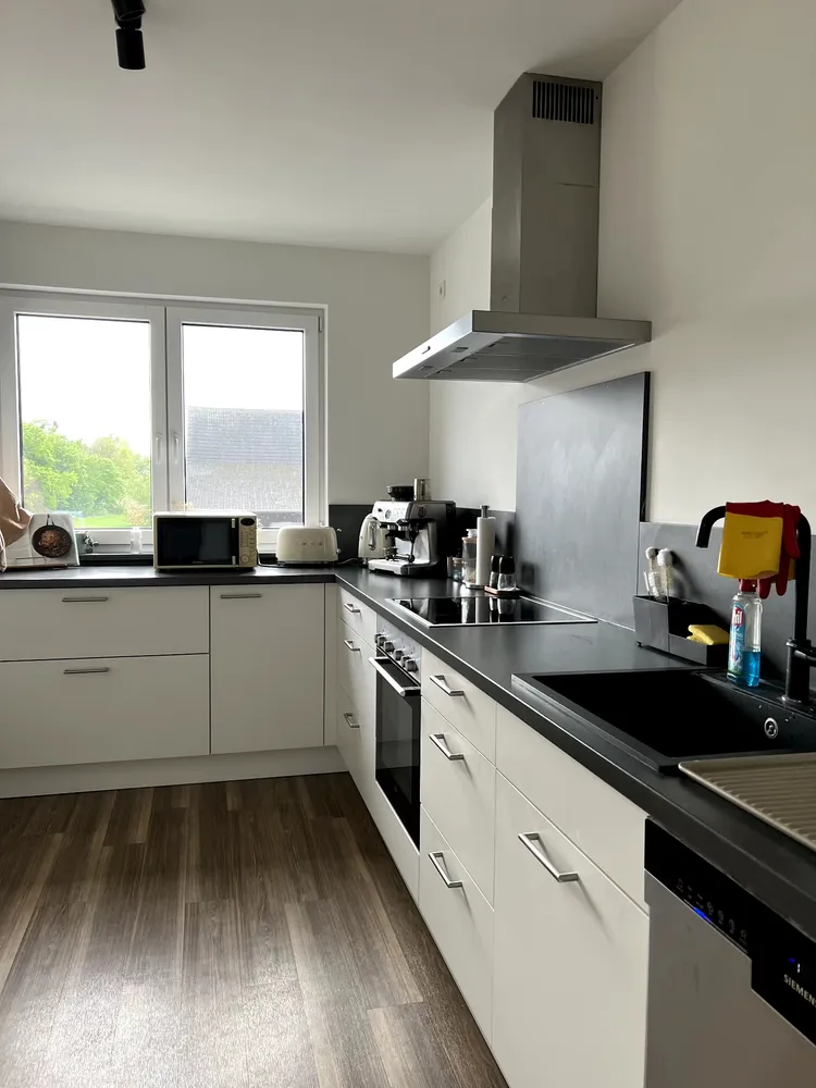3 Zimmer Wohnung mit 98 m² in Düsseldorf – Bild 3