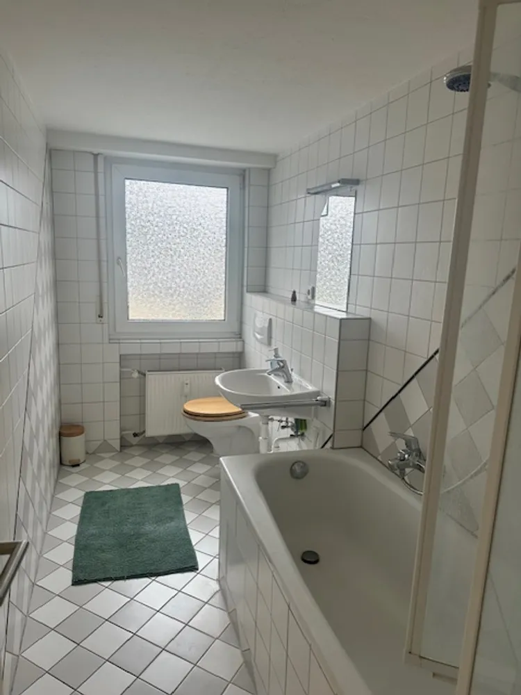 2 Zimmer Wohnung mit 60 m² in Köln – Bild 8