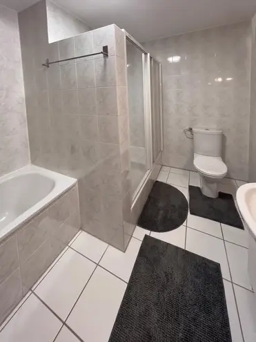 2 Zimmer Wohnung mit 67 m² in Köln – Bild 6