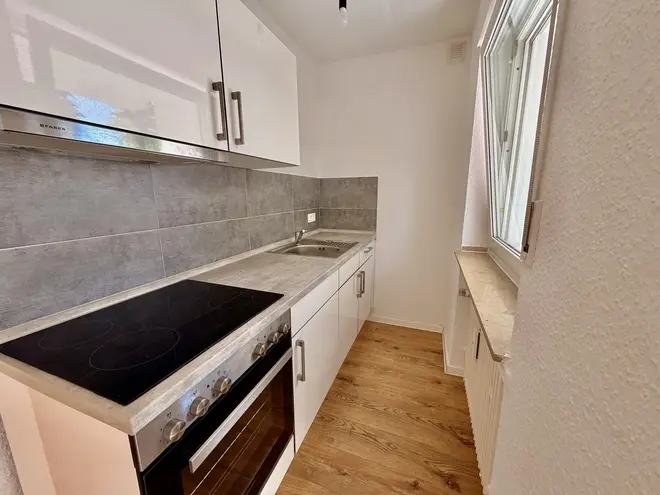 2 Zimmer Wohnung mit 38 m² in Köln – Bild 2