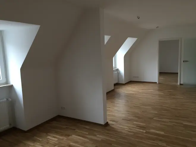 4 Zimmer Wohnung mit 105 m² in Mülheim an der Ruhr – Bild 2