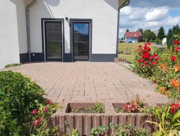 6 Zimmer Haus mit 140 m² in Meiningen – Bild 2