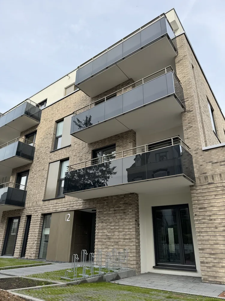 3 Zimmer Wohnung mit 90 m² in Köln – Bild 2