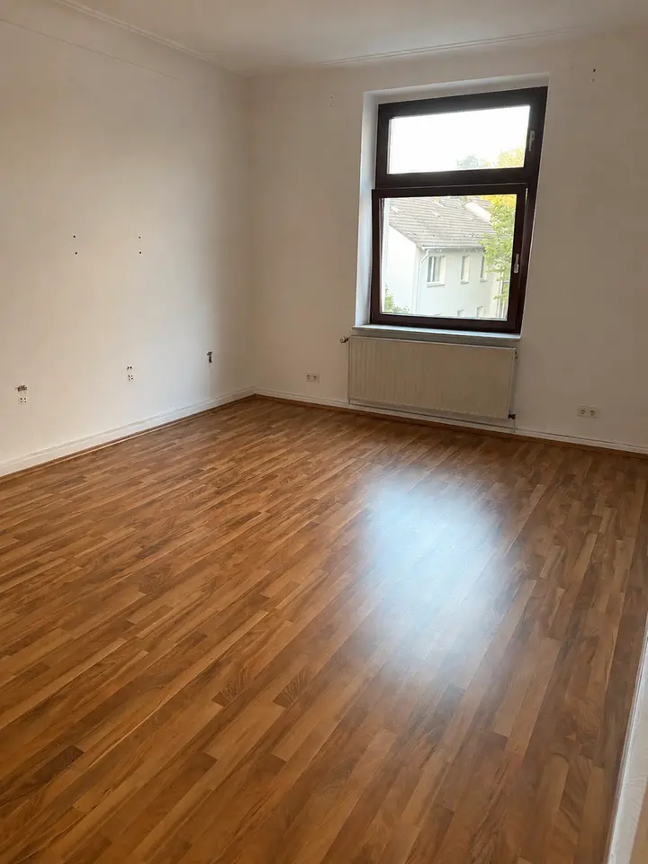 3 Zimmer Wohnung mit 94 m² in Duisburg – Bild 1