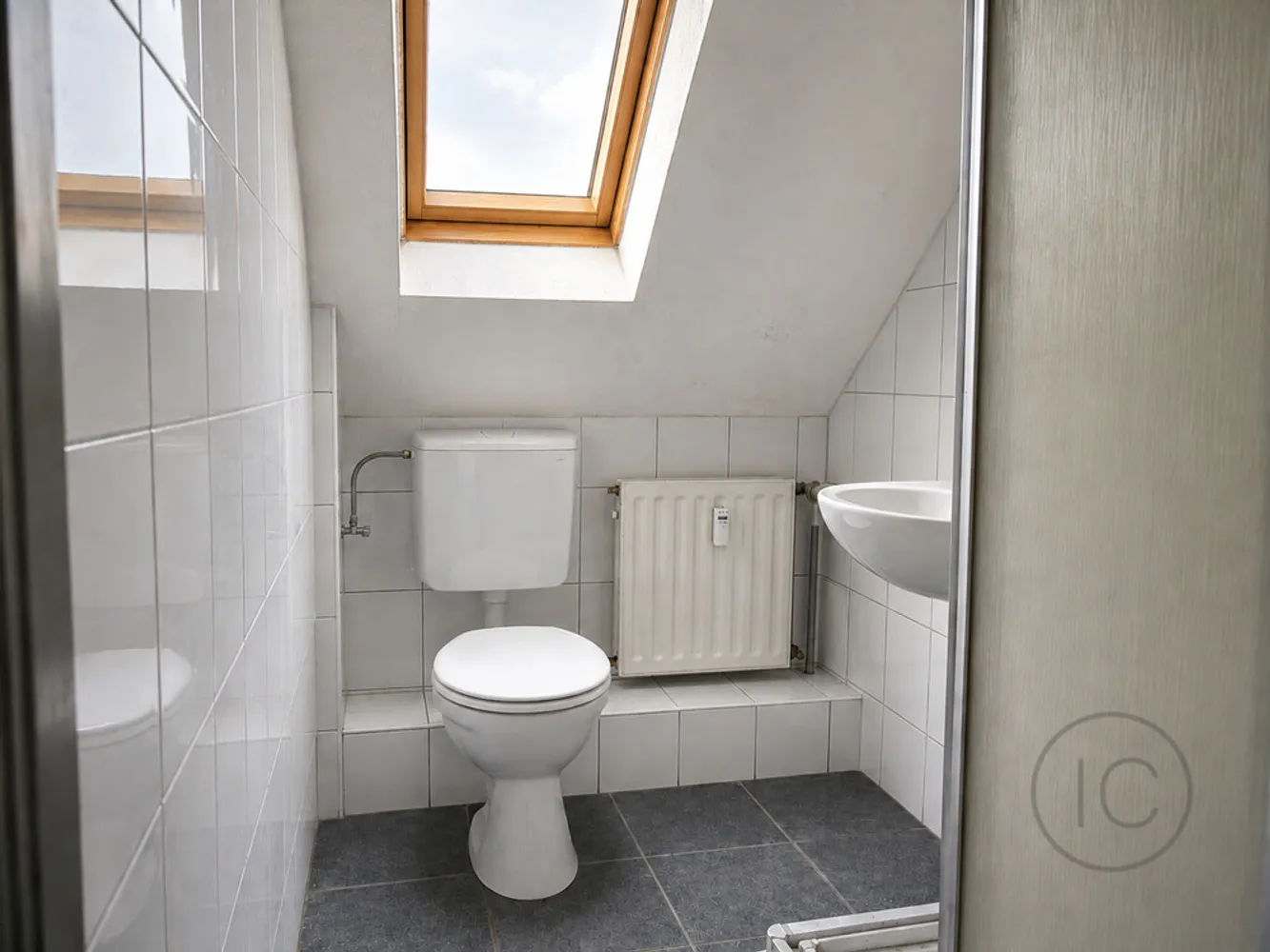 1 Zimmer Wohnung mit 18 m² in Köln – Bild 4