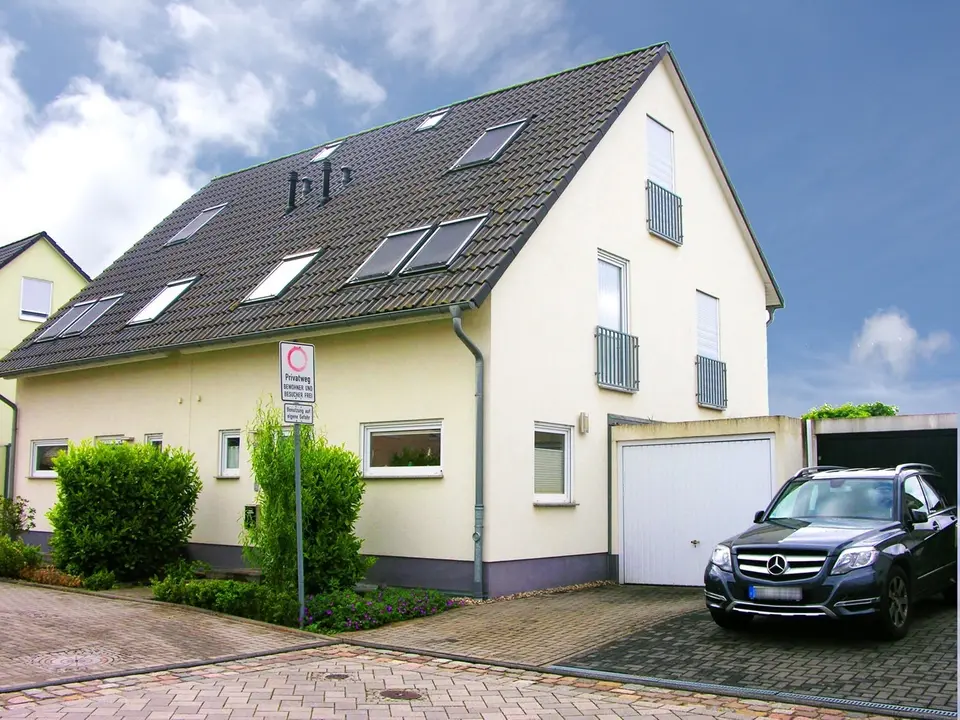 4 Zimmer Haus mit 122 m² in Coburg – Bild 2