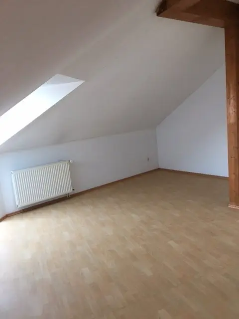 4 Zimmer Wohnung mit 96 m² in Weißenfels – Bild 8