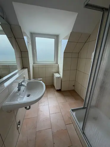 3 Zimmer Wohnung mit 82 m² in Köln – Bild 8