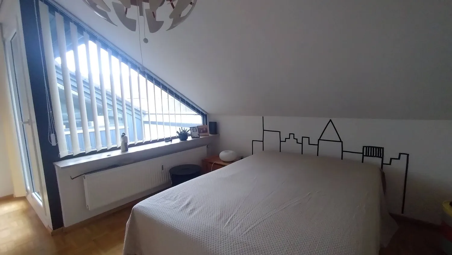 4 Zimmer Wohnung mit 100 m² in Karlsruhe – Bild 3
