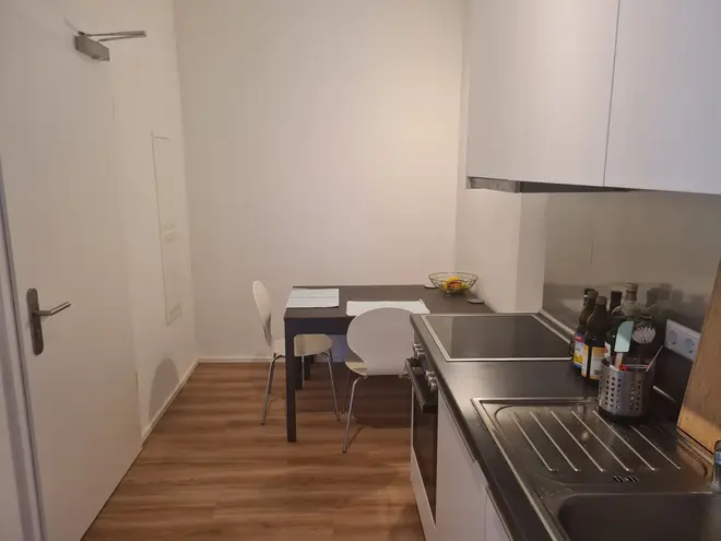 WG-Zimmer mit 20 m² in Stuttgart – Bild 8