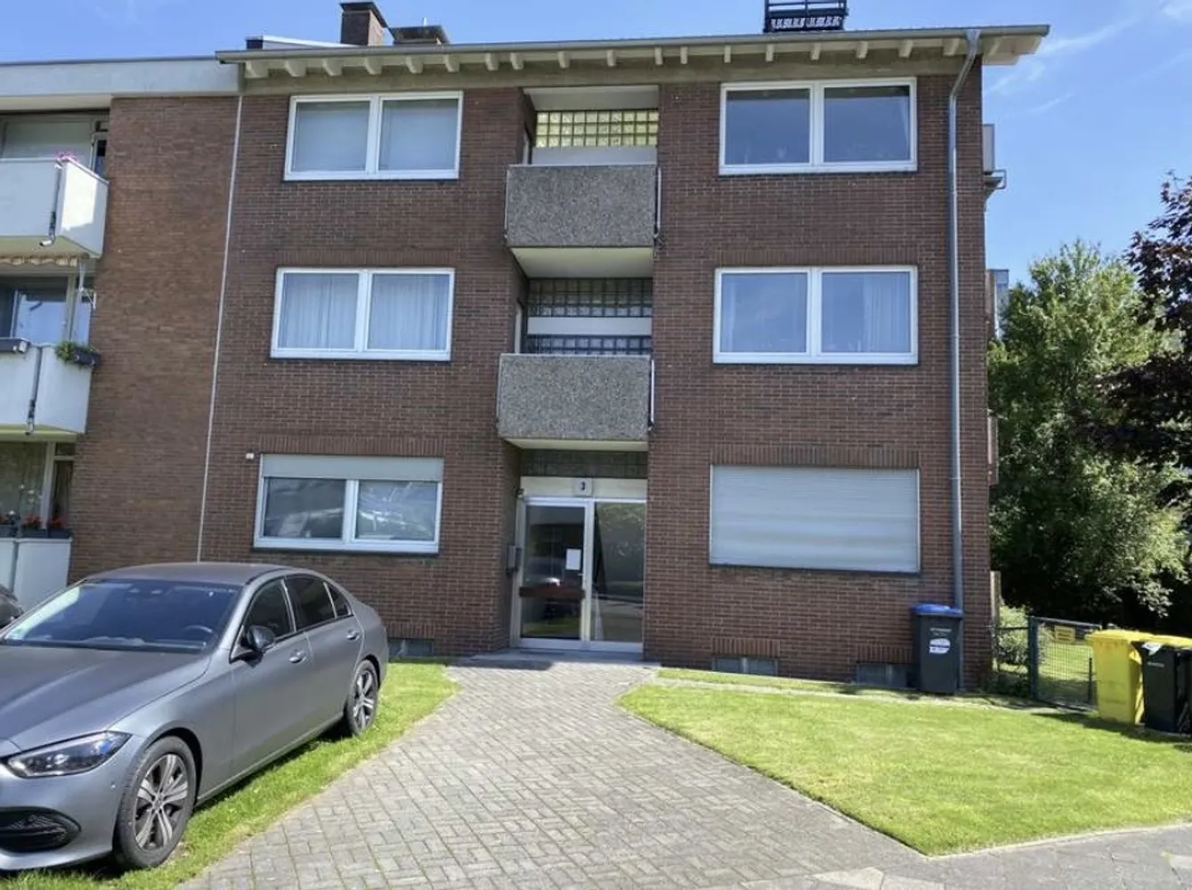 2 Zimmer Wohnung mit 42 m² in Düsseldorf – Bild 2