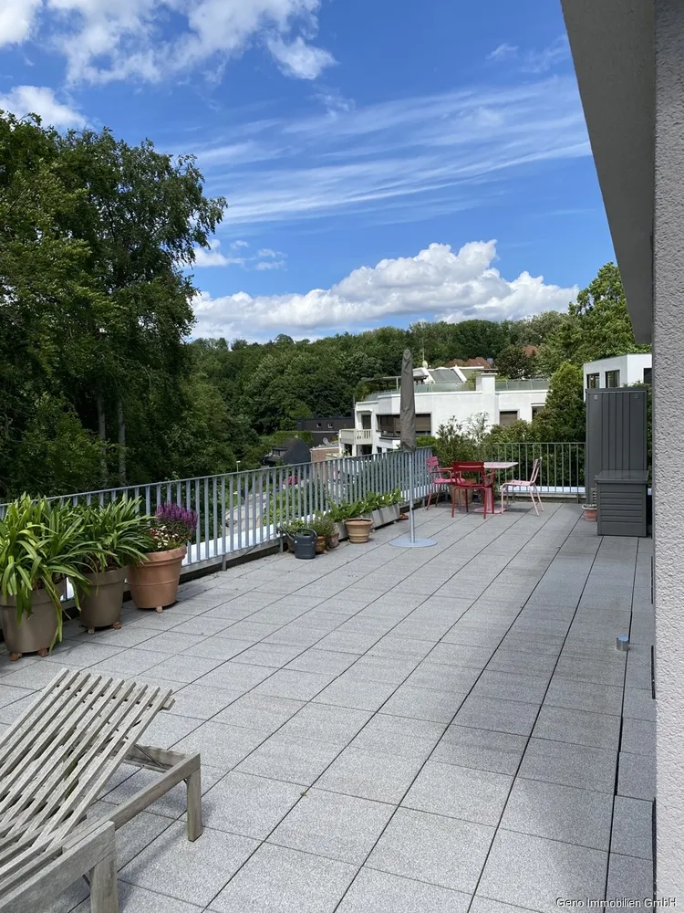 4 Zimmer Wohnung mit 163 m² in Essen – Bild 5
