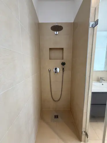 2 Zimmer Wohnung mit 65 m² in Frankfurt am Main – Bild 12