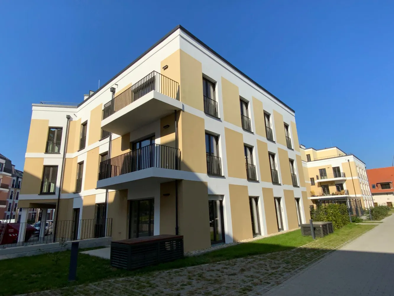 2 Zimmer Wohnung mit 91 m² in Dresden – Bild 1