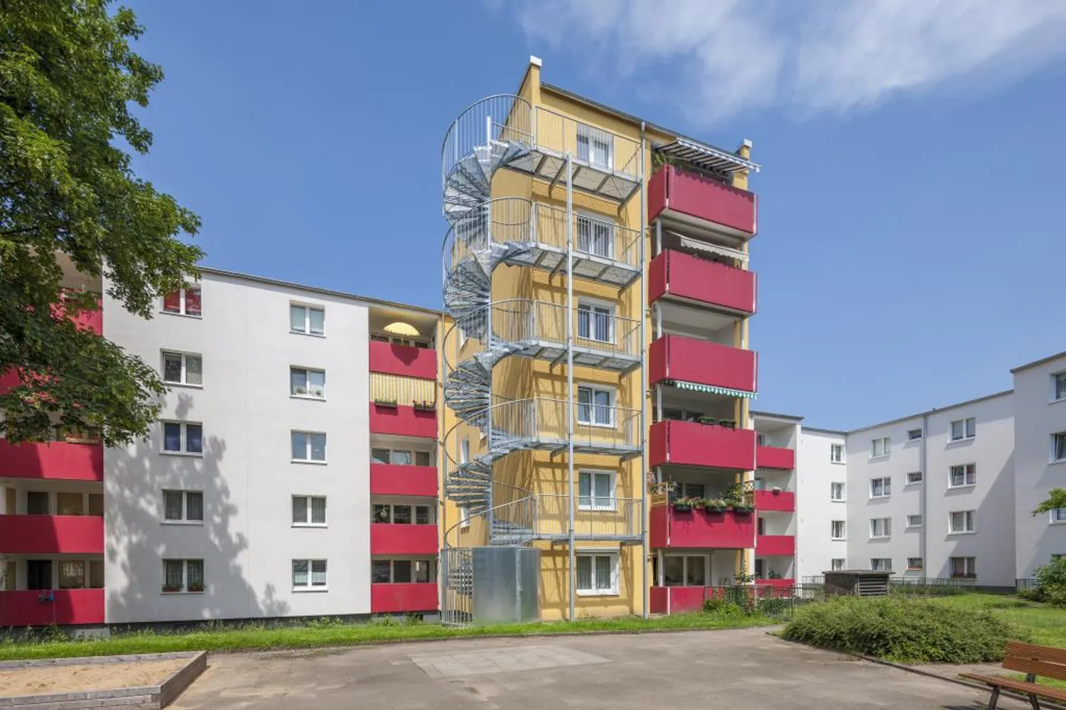 3 Zimmer Wohnung mit 71 m² in Duisburg – Bild 1