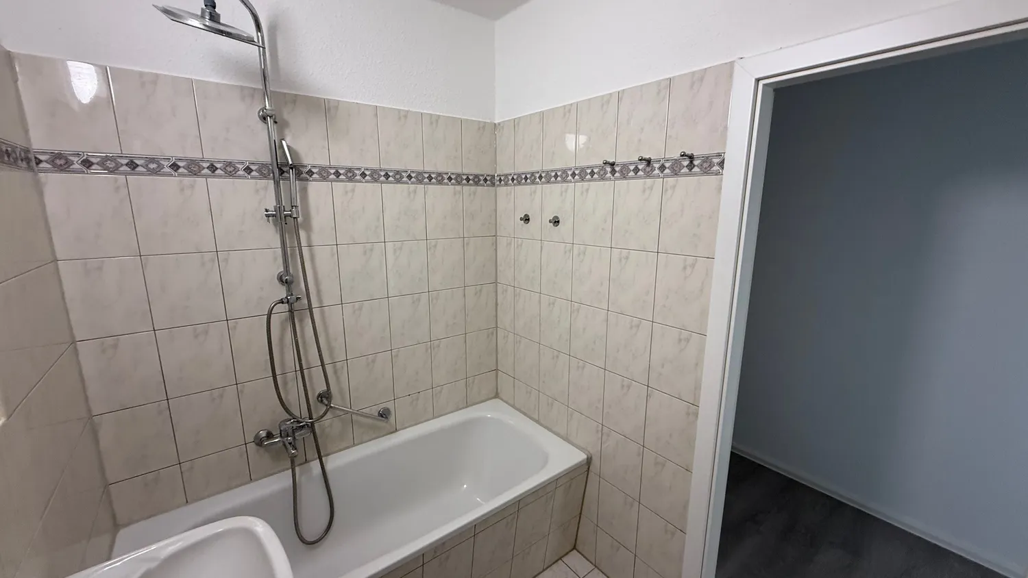 4 room apartment with 90 m² in Chemnitz – Photo 8