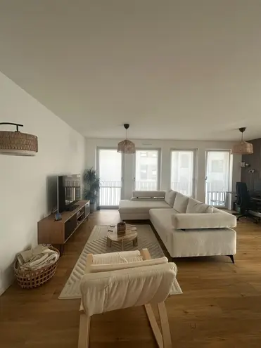 2 Zimmer Wohnung mit 70 m² in Frankfurt am Main – Bild 2