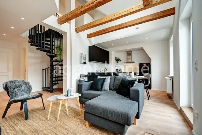 3 Zimmer Wohnung mit 100 m² in Stuttgart – Bild 2