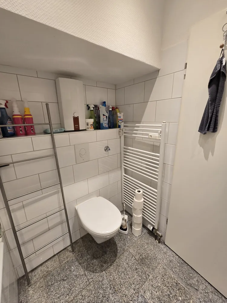 1 Zimmer Wohnung mit 30 m² in Köln – Bild 8