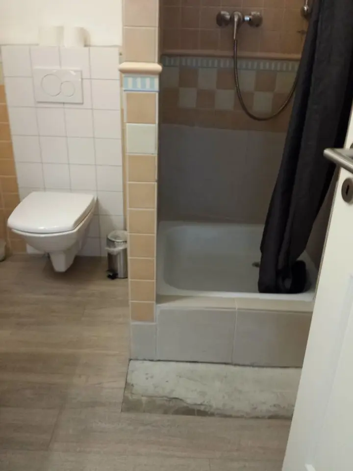 4 Zimmer Wohnung mit 100 m² in Lübeck – Bild 10