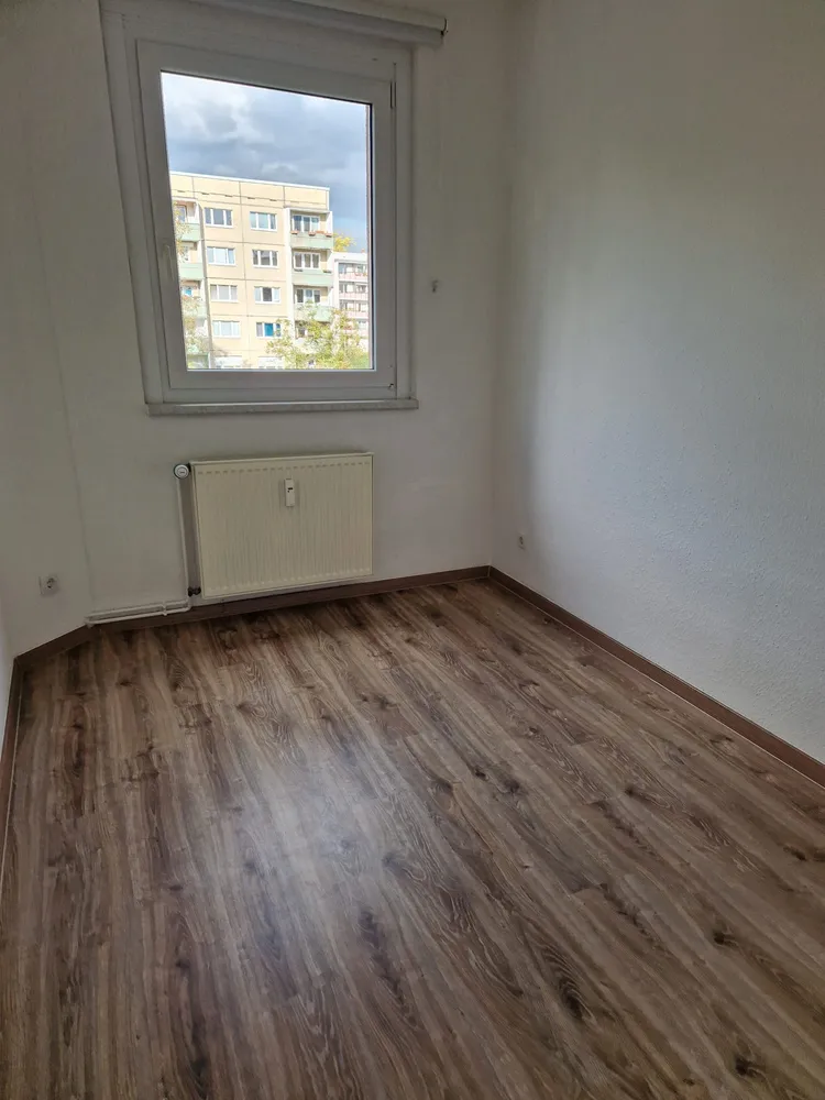 2 Zimmer Wohnung mit 28 m² in Halle (Saale) – Bild 2