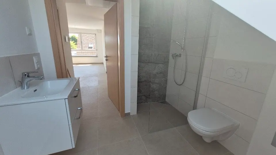 2 Zimmer Wohnung mit 60 m² in Regensburg – Bild 4