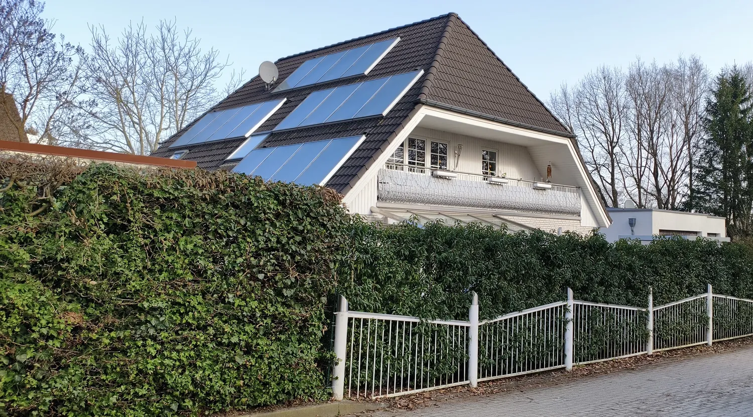 4 Zimmer Wohnung mit 129 m² in Hamburg – Bild 2