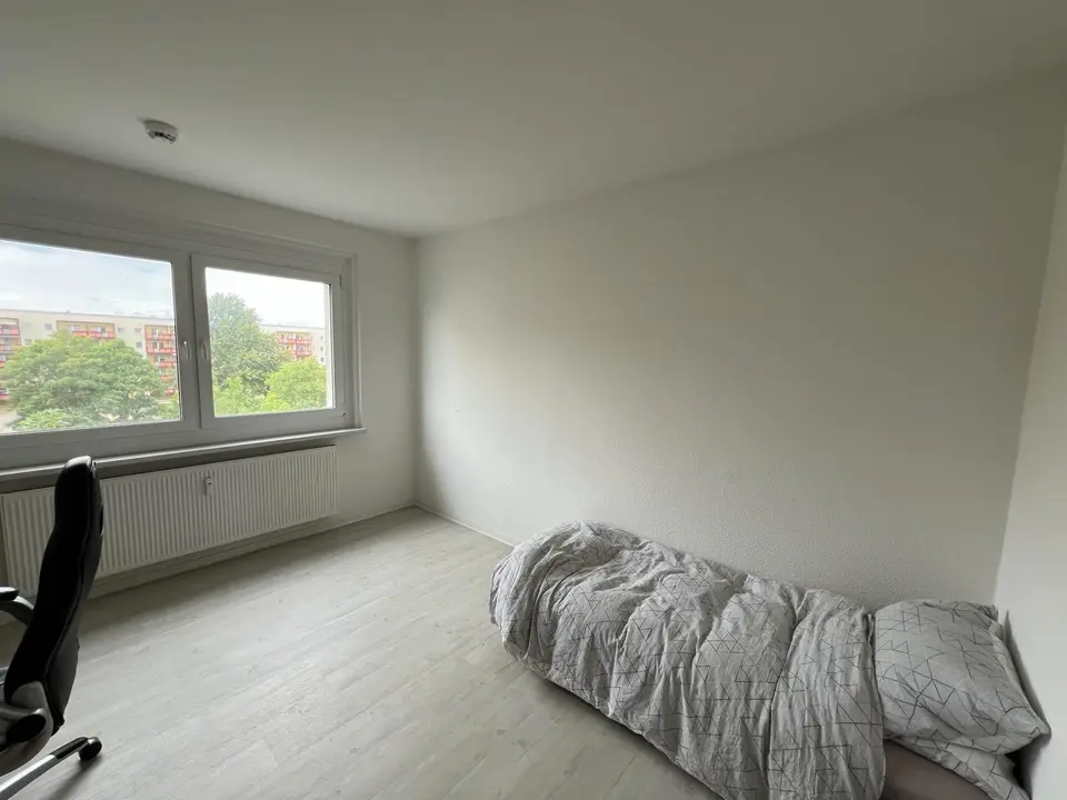 3 Zimmer Wohnung mit 69 m² in Rathenow – Bild 2