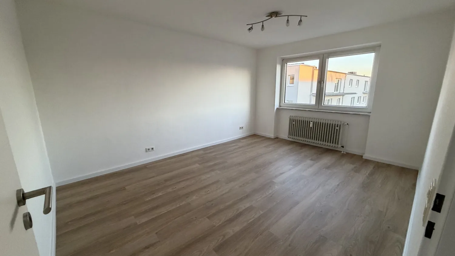 2 Zimmer Wohnung mit 58 m² in Krefeld – Bild 3