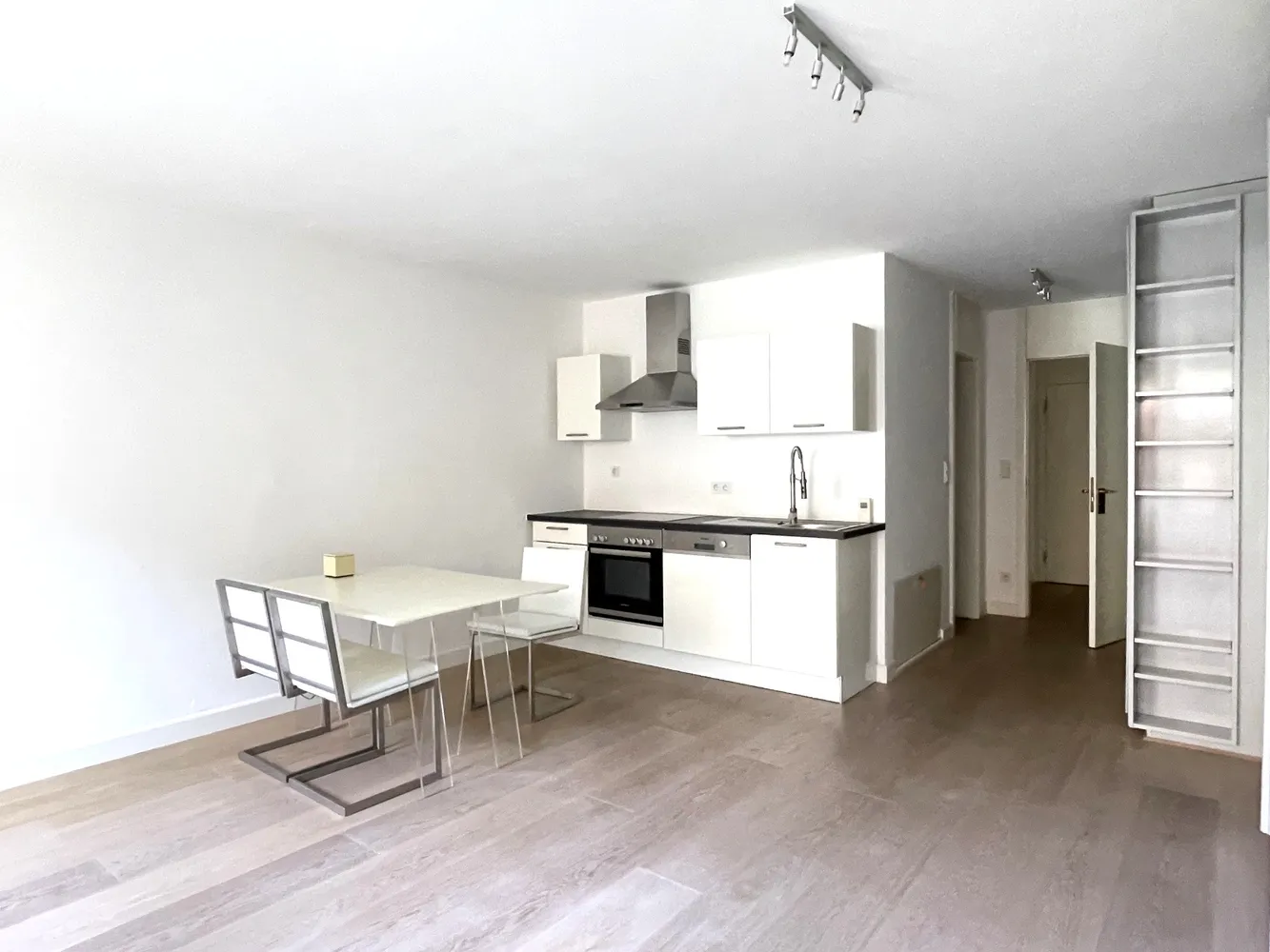 2 Zimmer Wohnung mit 58 m² in München – Bild 2