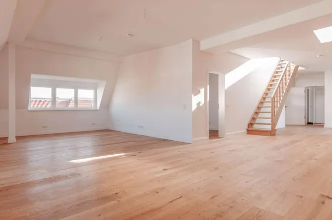3 Zimmer Wohnung mit 139 m² in Berlin – Bild 2