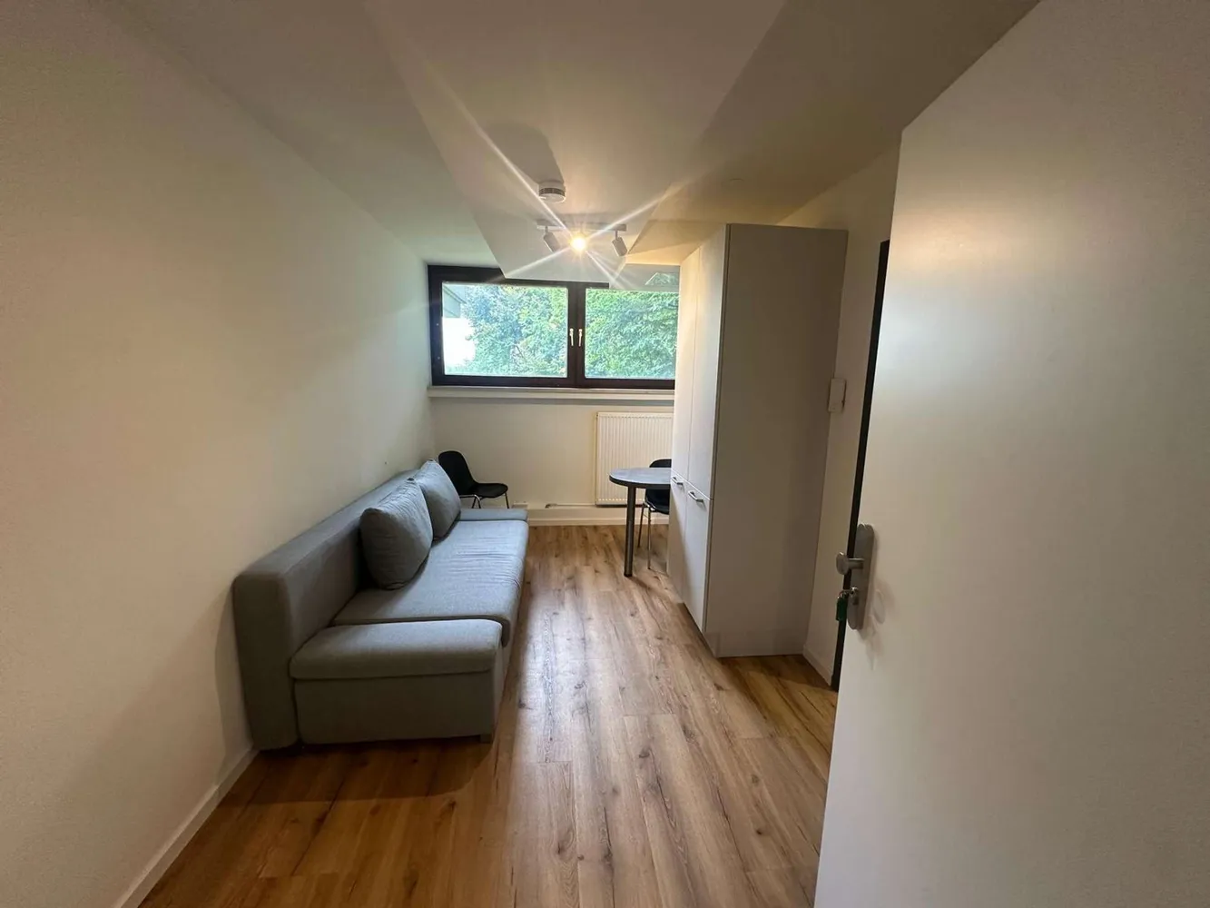1 Zimmer Wohnung mit 25 m² in Augsburg – Bild 1