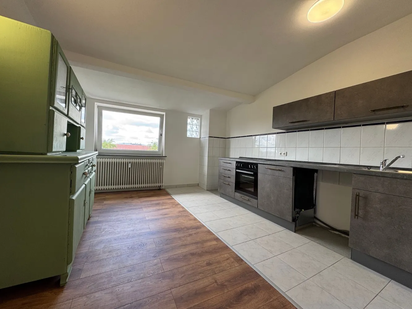 4 Zimmer Wohnung mit 105 m² in Wilhelmshaven – Bild 4