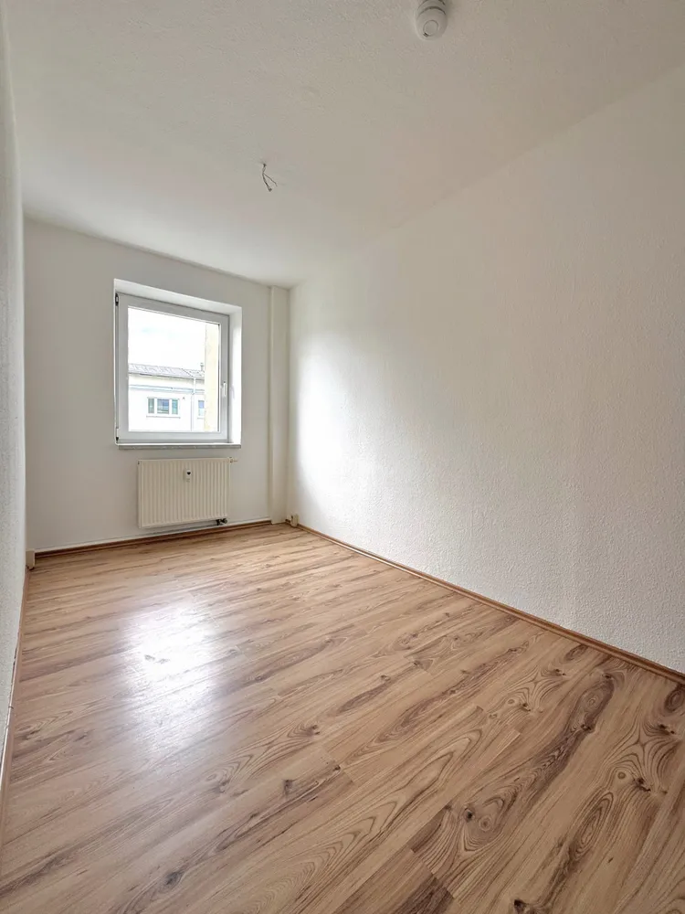 3 Zimmer Wohnung mit 65 m² in Suhl – Bild 8