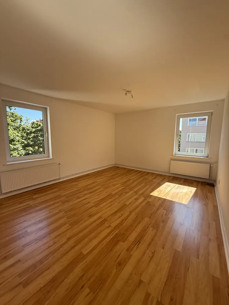 3 Zimmer Wohnung mit 87 m² in Hannover – Bild 1