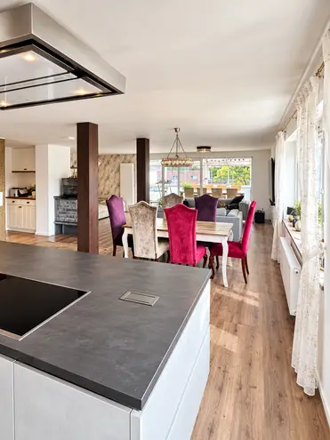 6 Zimmer Wohnung mit 200 m² in Lübeck – Bild 5