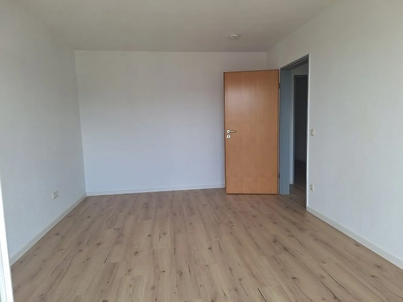2 Zimmer Wohnung mit 67 m² in Chemnitz – Bild 7