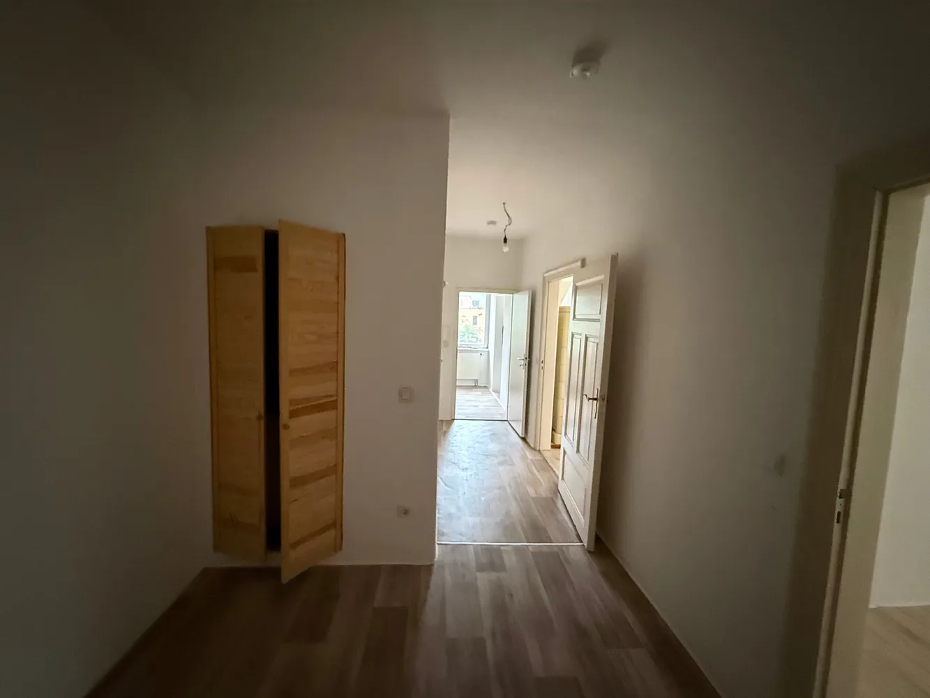 5 Zimmer Wohnung mit 117 m² in Greiz – Bild 8