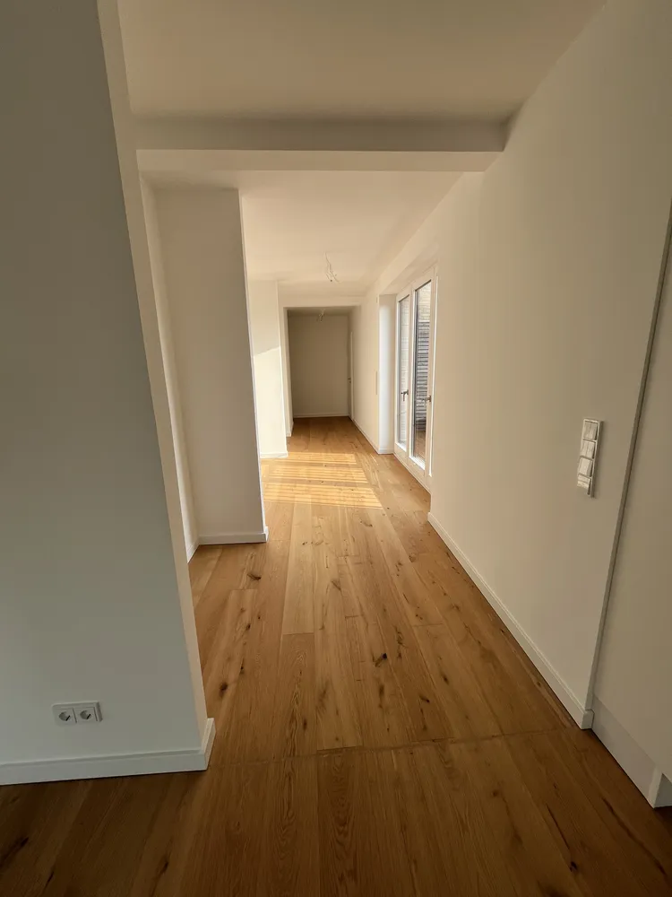 4 Zimmer Wohnung mit 195 m² in Lübeck – Bild 4