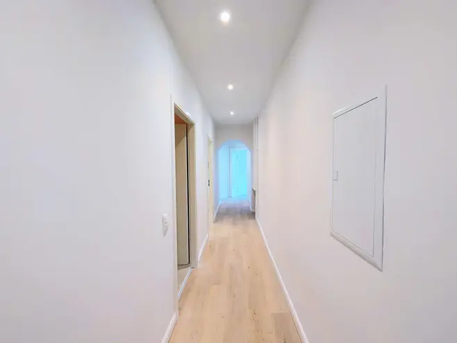 2 Zimmer Wohnung mit 83 m² in Berlin – Bild 4