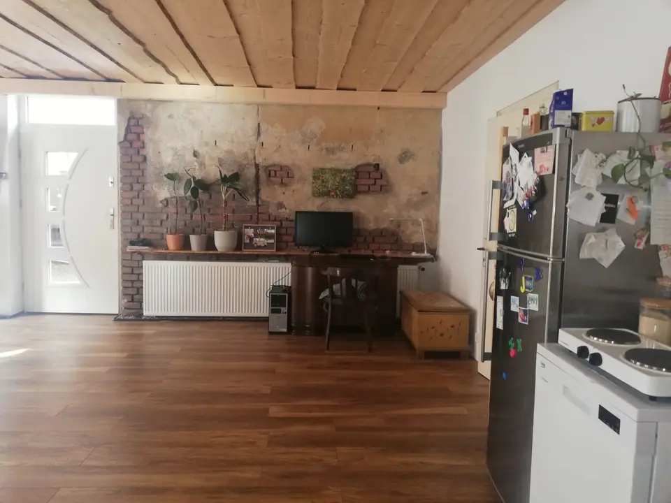 2 Zimmer Wohnung mit 105 m² in Hof – Bild 5