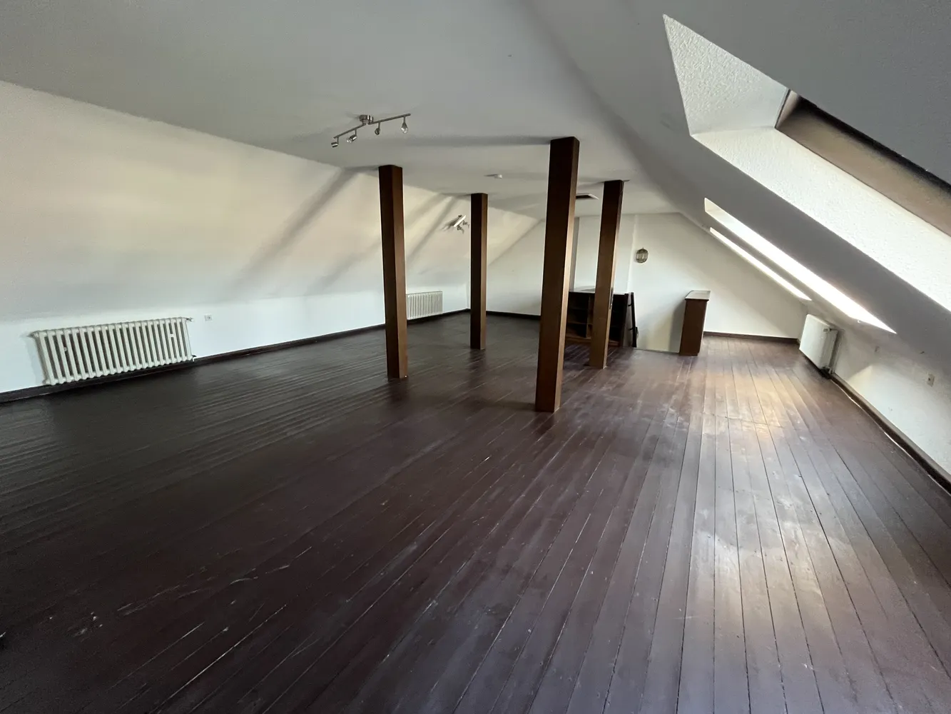 2 Zimmer Wohnung mit 85 m² in Moers – Bild 2