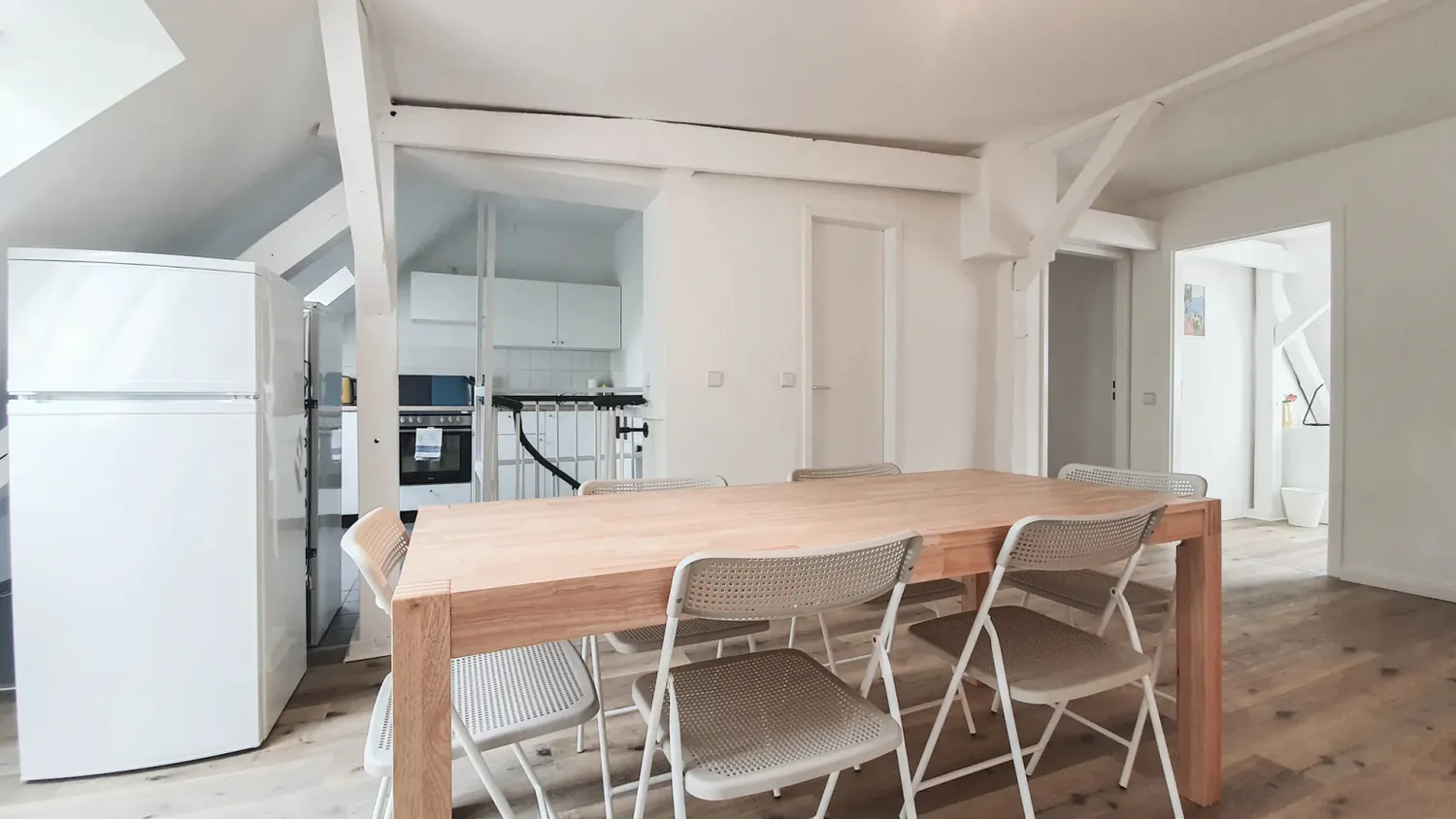 Shared room with 13 m² in Berlin – Photo 3