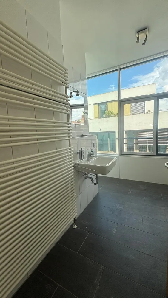 2 Zimmer Wohnung mit 100 m² in Krefeld – Bild 8