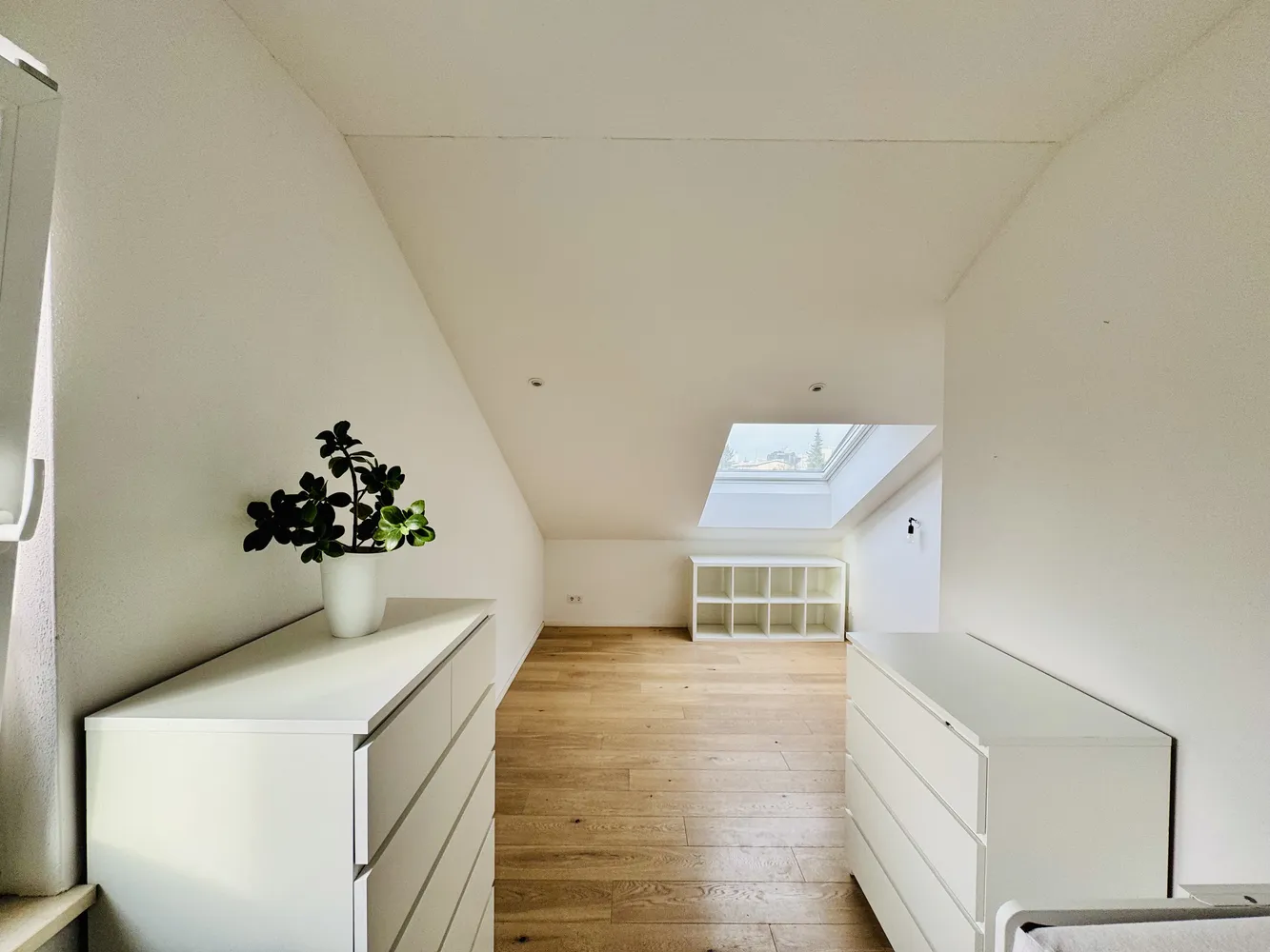 3 Zimmer Wohnung mit 91 m² in München – Bild 4