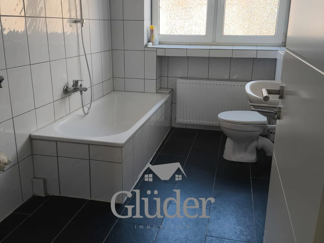 2 Zimmer Wohnung mit 67 m² in Duisburg – Bild 4
