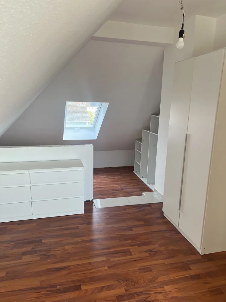 3 Zimmer Wohnung mit 86 m² in Leverkusen – Bild 1