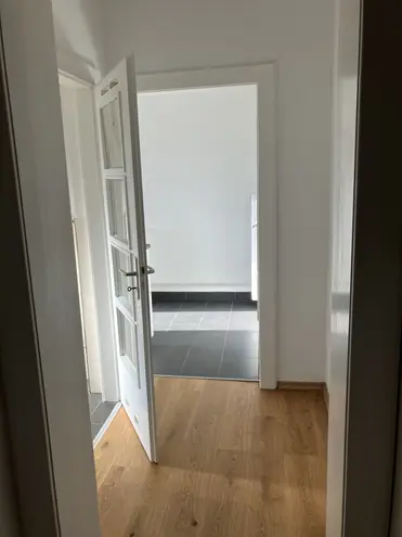 2 Zimmer Wohnung mit 82 m² in Düsseldorf – Bild 4