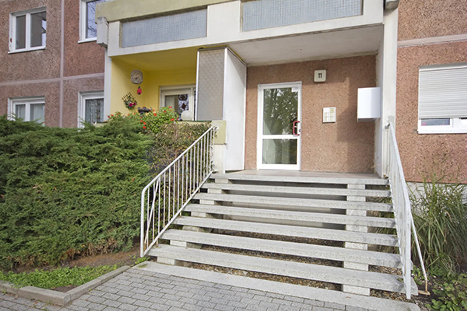 4 Zimmer Wohnung mit 64 m² in Halle (Saale) – Bild 6